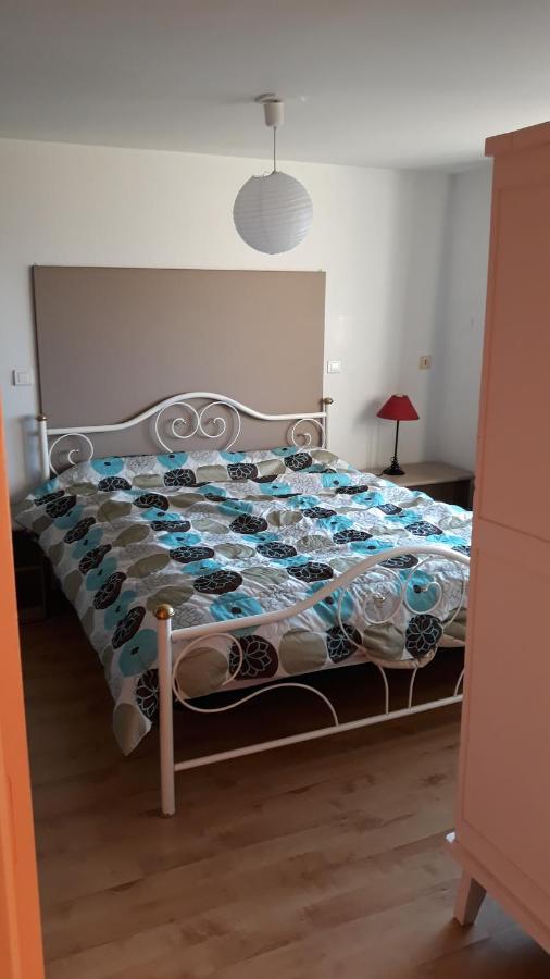 Апартаменти F2 Exterieur Lit King Size Brives-Charensac Екстер'єр фото