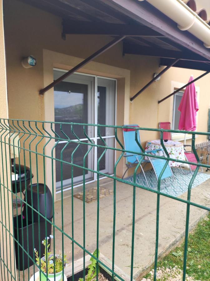 Апартаменти F2 Exterieur Lit King Size Brives-Charensac Екстер'єр фото