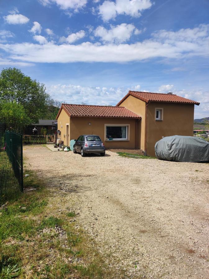 Апартаменти F2 Exterieur Lit King Size Brives-Charensac Екстер'єр фото