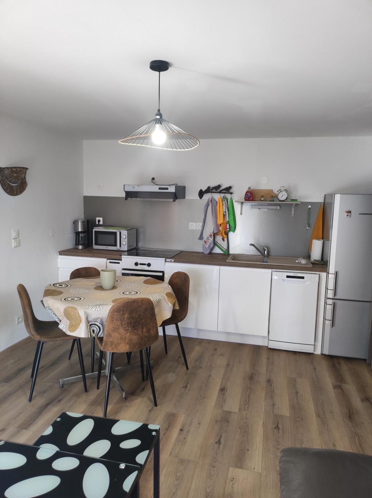 Апартаменти F2 Exterieur Lit King Size Brives-Charensac Екстер'єр фото